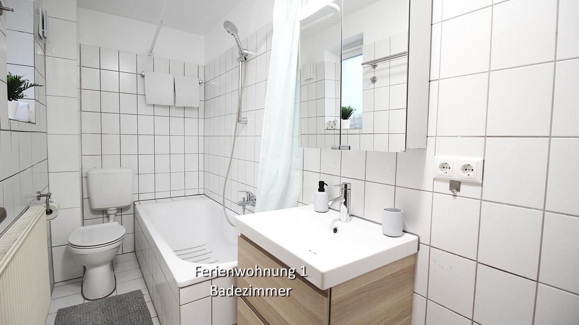 3 Zimmerwohnung In Wuerzburg Naehe Uniklinik, Free Parking Buitenkant foto
